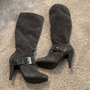 Gray suede heeled boots with buckle size 9